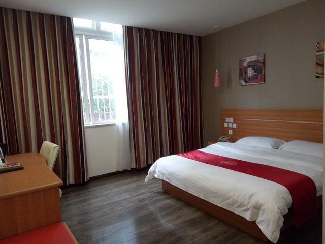 Thank Inn Chain Hotel Guizhou Zunyi Huichuan District Huichuan Avenue Εξωτερικό φωτογραφία